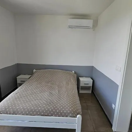 Esma 1 I 2 Villa *